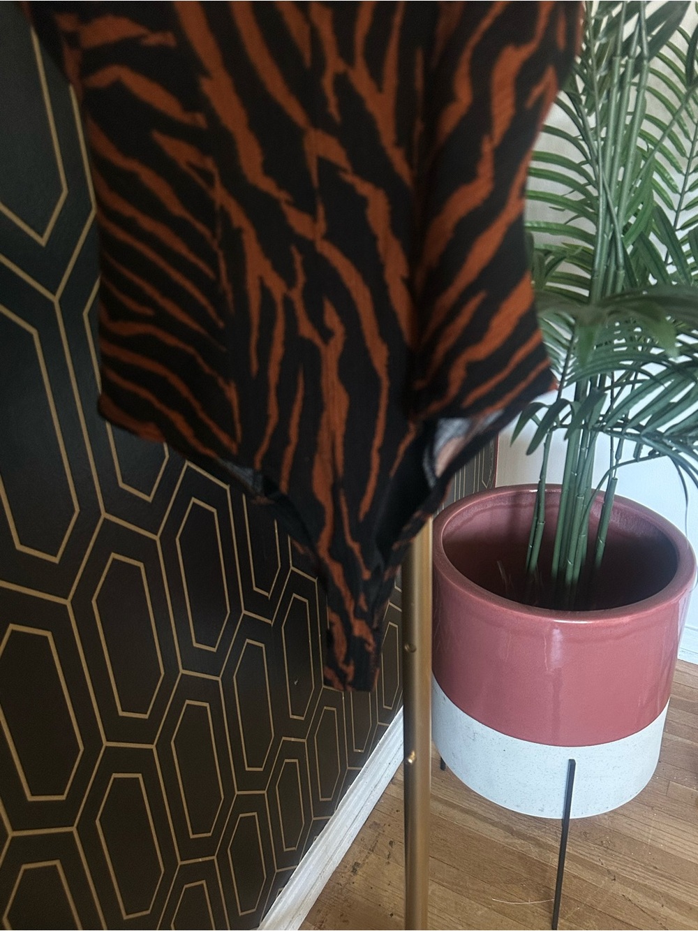 Tiger-Stripe Bodysuit Top in Black & Orange - Picture 4 of 4